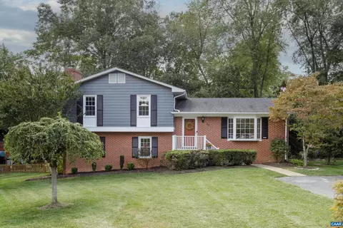 93 Biltmore Dr, Charlottesville, VA 22901