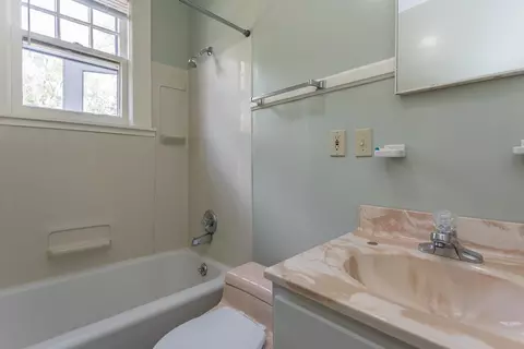 556 E Wolfe St E, Harrisonburg, VA 22802 photo 16