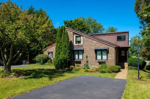 964 Rosedale Dr, Harrisonburg, VA 22801