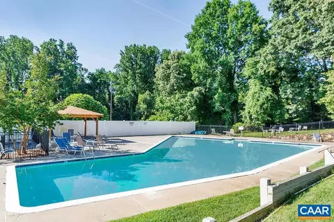 1800 Jefferson Park Ave #505, Charlottesville, VA 22903