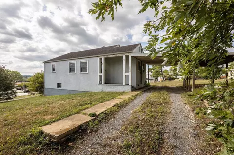 203 South Ave, Harrisonburg, VA 22801