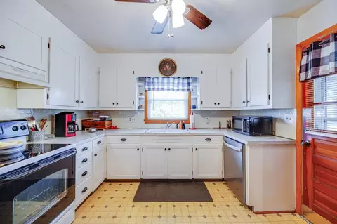 159 S Sunset Dr S, Broadway, VA 22815 photo 14