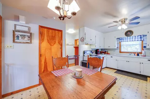 159 S Sunset Dr S, Broadway, VA 22815 photo 13