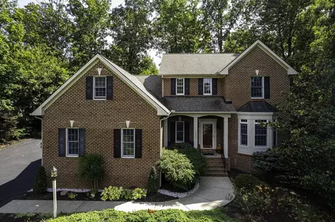 1556 Cumberland Dr, Harrisonburg, VA 22801