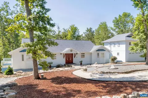 422 Unity Pl, Buckingham, VA 23921