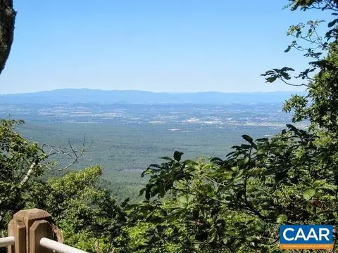 205 Ravens Roost Ln, Wintergreen Resort, VA 22967