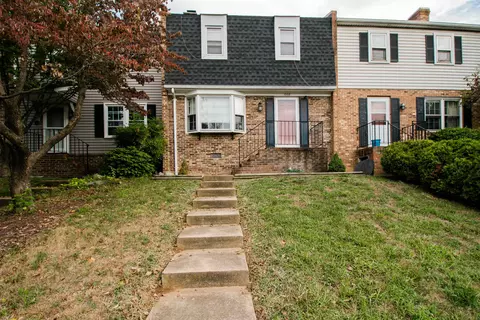 1068 Meadowlark Dr, Harrisonburg, VA 22801