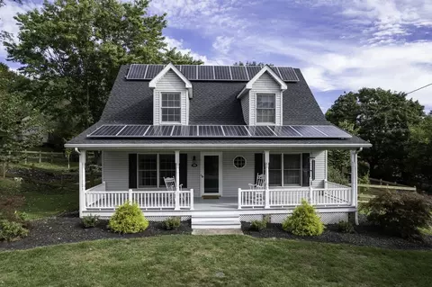430 Thompson St, Dayton, VA 22821