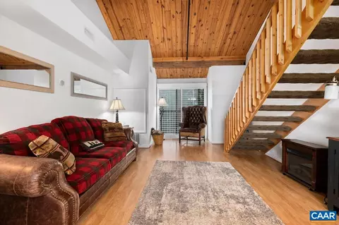 180 Mountain Inn Condos, Wintergreen Resort, VA 22967