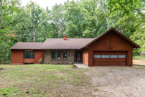 240 Harriston Rd, Grottoes, VA 24441
