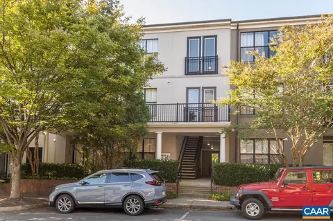 750 Walker Sq #1B, Charlottesville, VA 22903