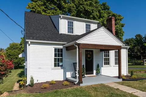 65 Troxell Ln, Staunton, VA 24401