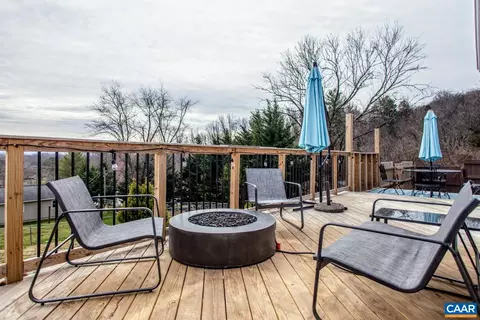 1728 Sunshine Ln, Crozet, VA 22932