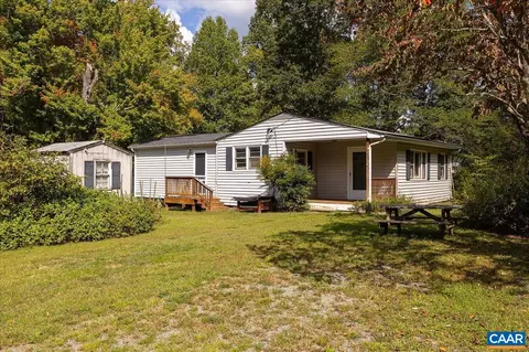 3071 Doctors Rd, Louisa, VA 23093 photo 2