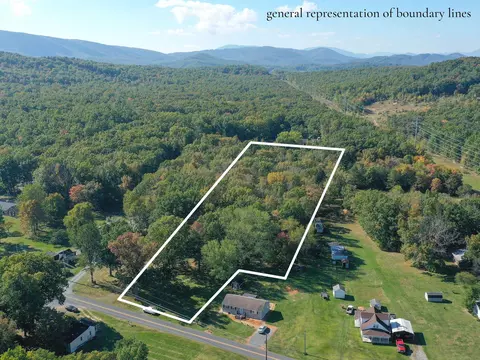 369 Sandy Ridge Rd, Waynesboro, VA 22980