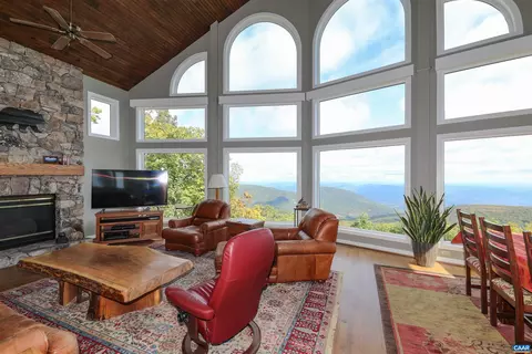 48 Knob Hill Pl, Wintergreen Resort, VA 22967