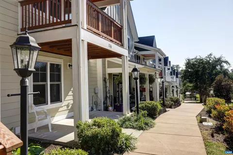 226 Burnet St, Charlottesville, VA 22902