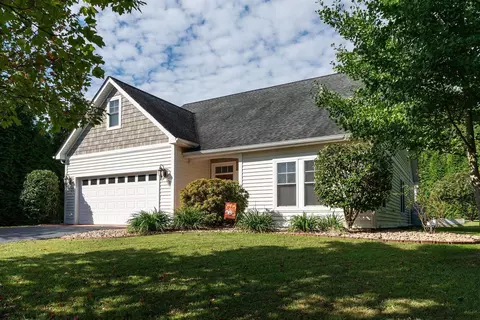 208 Glen Cir, Troy, VA 22974