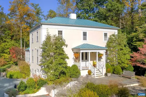 1048 Tilman Rd, Charlottesville, VA 22901