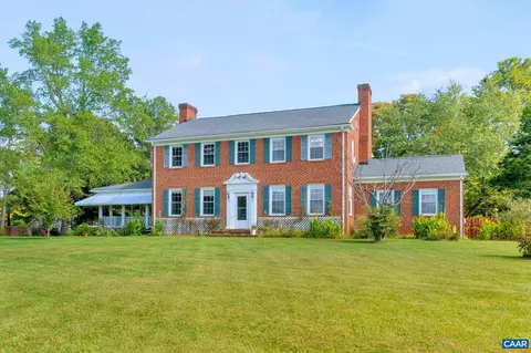 1182 Howardsville Rd, Buckingham, VA 23921