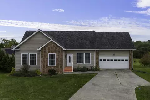 350 Robin Roost Ct, Broadway, VA 22815