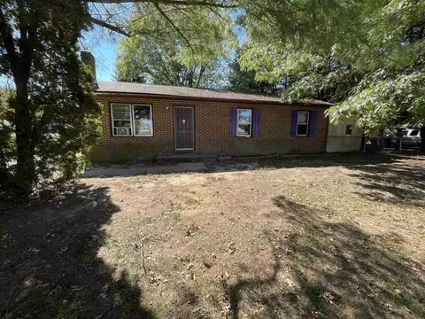 501 6th St, Grottoes, VA 24441