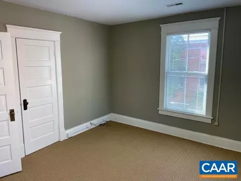 813 E Jefferson St, Charlottesville, VA 22902 photo 28