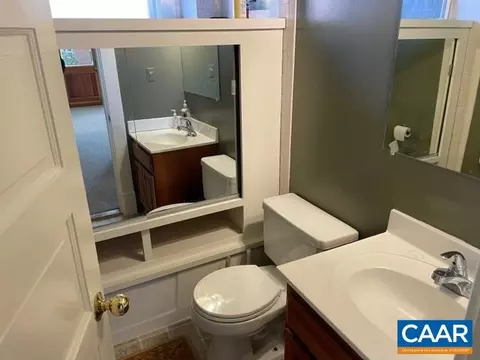 813 E Jefferson St, Charlottesville, VA 22902 photo 22