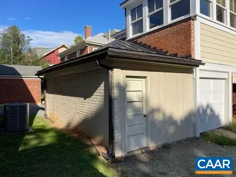 813 E Jefferson St, Charlottesville, VA 22902 photo 7
