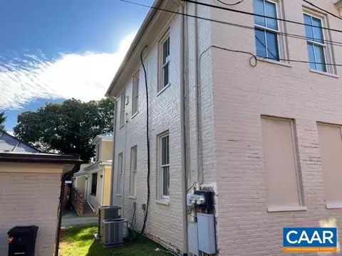 813 E Jefferson St, Charlottesville, VA 22902 photo 5