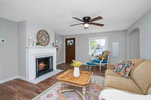 934 Bridge Ave, Waynesboro, VA 22980