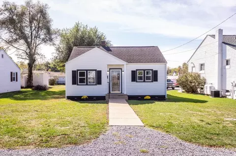 607 Gibbons Ave, Elkton, VA 22827