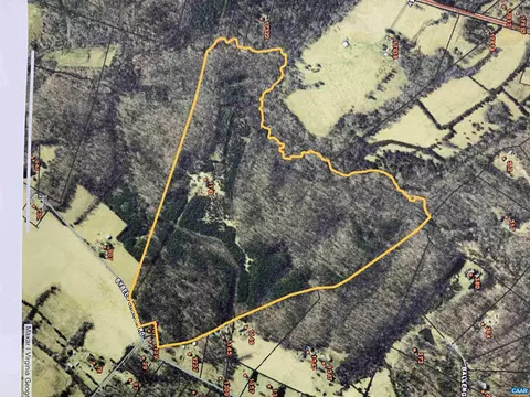 1143 Bybees Church Rd, Palmyra, VA 22963