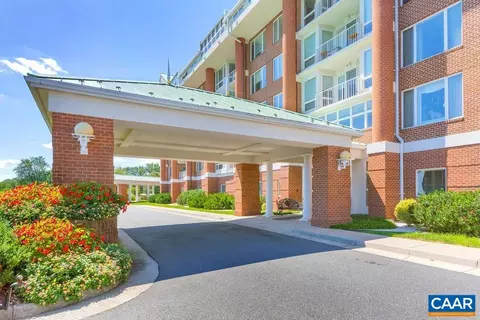 500 Crestwood Dr #1602, Charlottesville, VA 22903