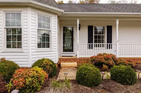 1835 Harvard Rd, Waynesboro, VA 22980 photo 3