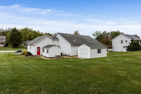 1835 Harvard Rd, Waynesboro, VA 22980 photo 11