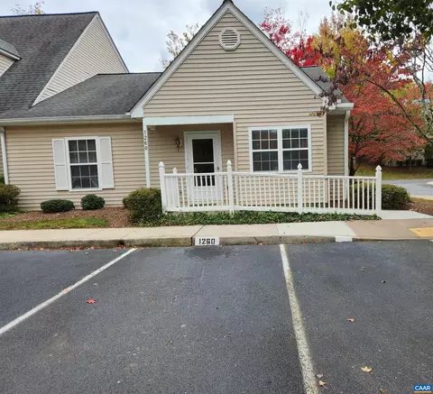 1260 Gazebo Ct, Charlottesville, VA 22901