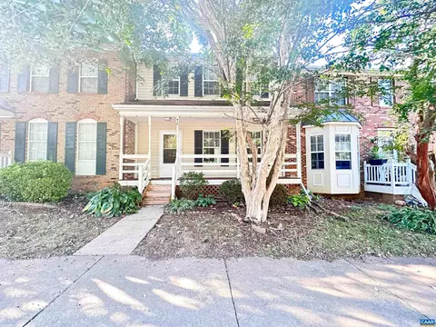 410 Wynridge Dr, Charlottesville, VA 22901
