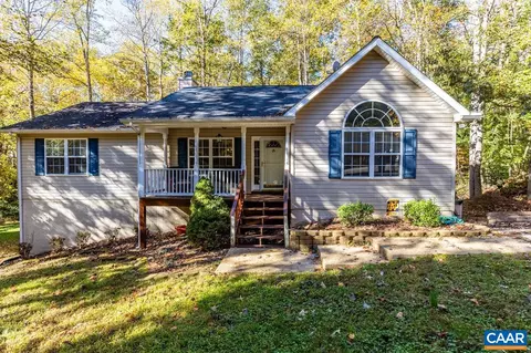 11 Shiloh Ct, Palmyra, VA 22963