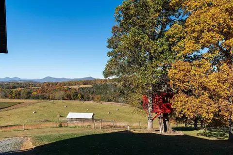 715 Gibbs Run Ln, Raphine, VA 24472 photo 3