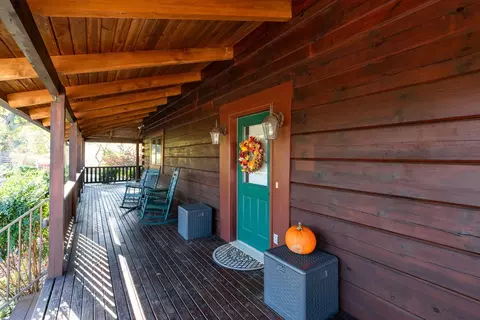 715 Gibbs Run Ln, Raphine, VA 24472 photo 4