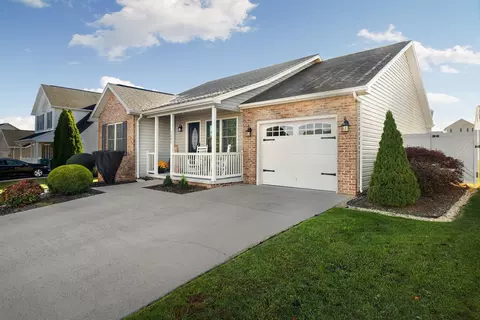 3087 Declaration Dr, Broadway, VA 22815