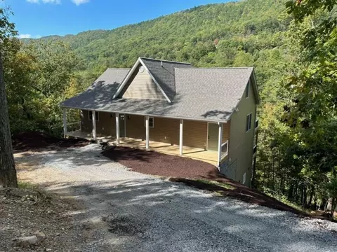 4963 Nicklaus Ln, Mcgaheysville, VA 22840