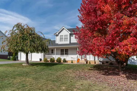 59 Langley Dr, Waynesboro, VA 22980