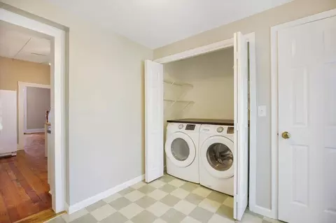 107 E Hampton St E, Staunton, VA 24401 photo 15