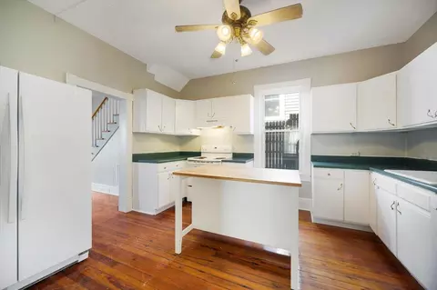 107 E Hampton St E, Staunton, VA 24401 photo 12