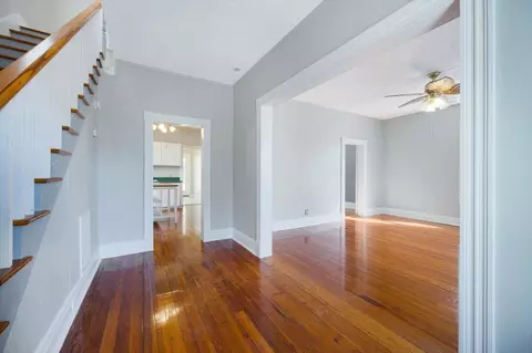 107 E Hampton St E, Staunton, VA 24401 photo 6