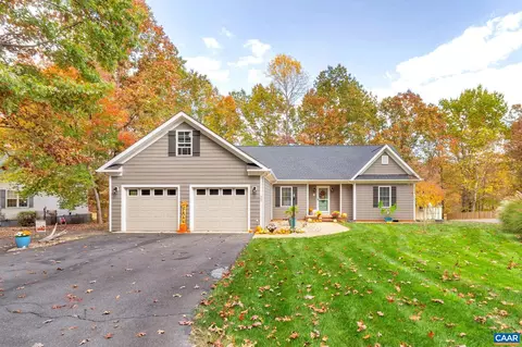 405 Oakmont Dr, Gordonsville, VA 22942