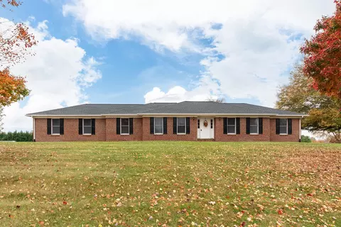 786 Entry School Rd, Waynesboro, VA 22980