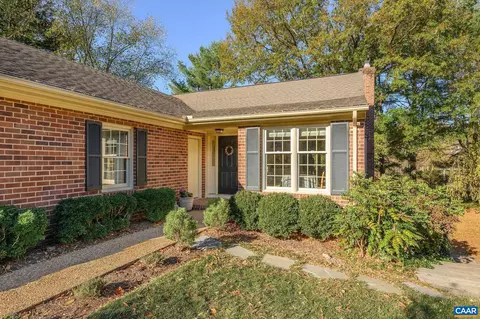 558 Worthington Dr, Charlottesville, VA 22903